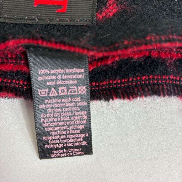 NEW Victoria’s Secret Black Red Heart Fringe Scarf Flirty Cute Causual Chic - Picture 6 of 7